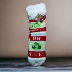 Star Wars Slipper Socks Plush NWT Yoda The Child Christmas Women’s Disney